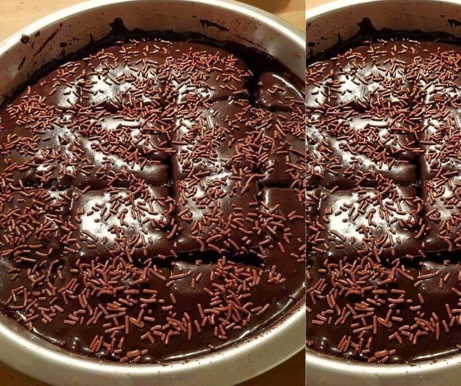 Bolo de Chocolate com Recheio Rápido Gostoso