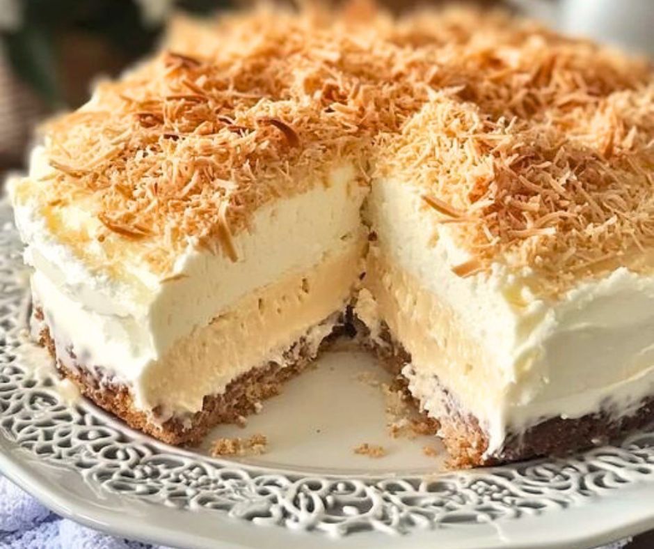 Torta Gelada de Maracujá com Creme de Coco